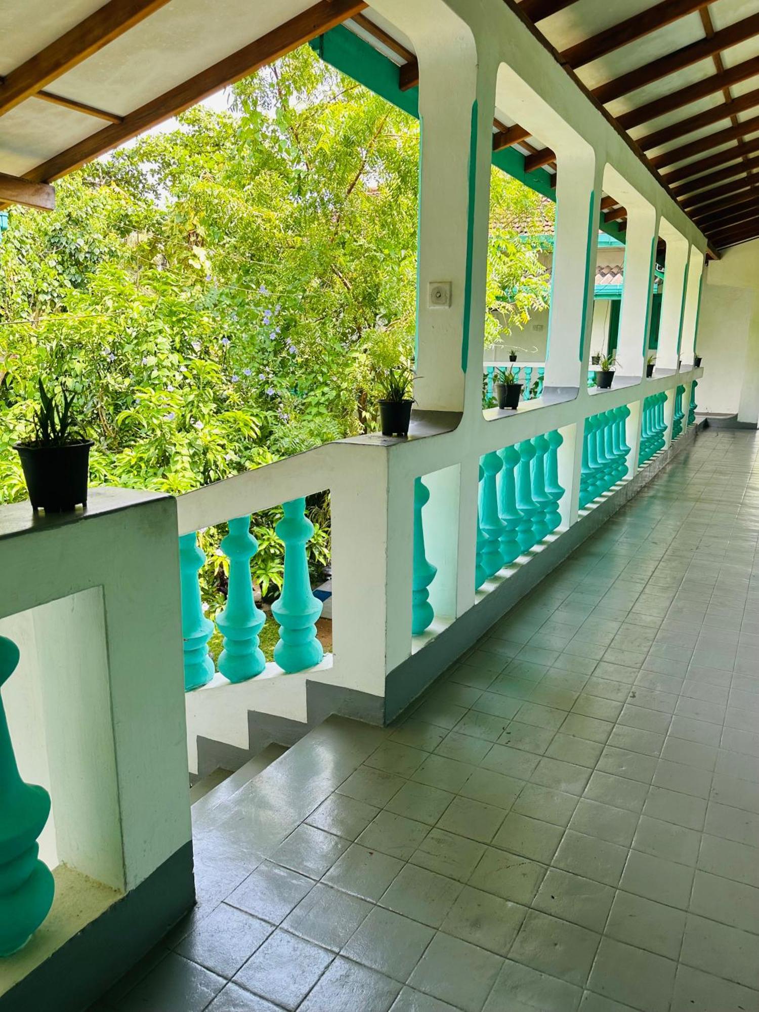 Villa 47 ฮิกคาดูวา ภายนอก รูปภาพ